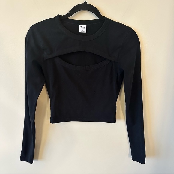 Aritzia-tna Tnachill Costa Long Sleeve With Cutout In Black (Size:Small) - Picture 3 of 8